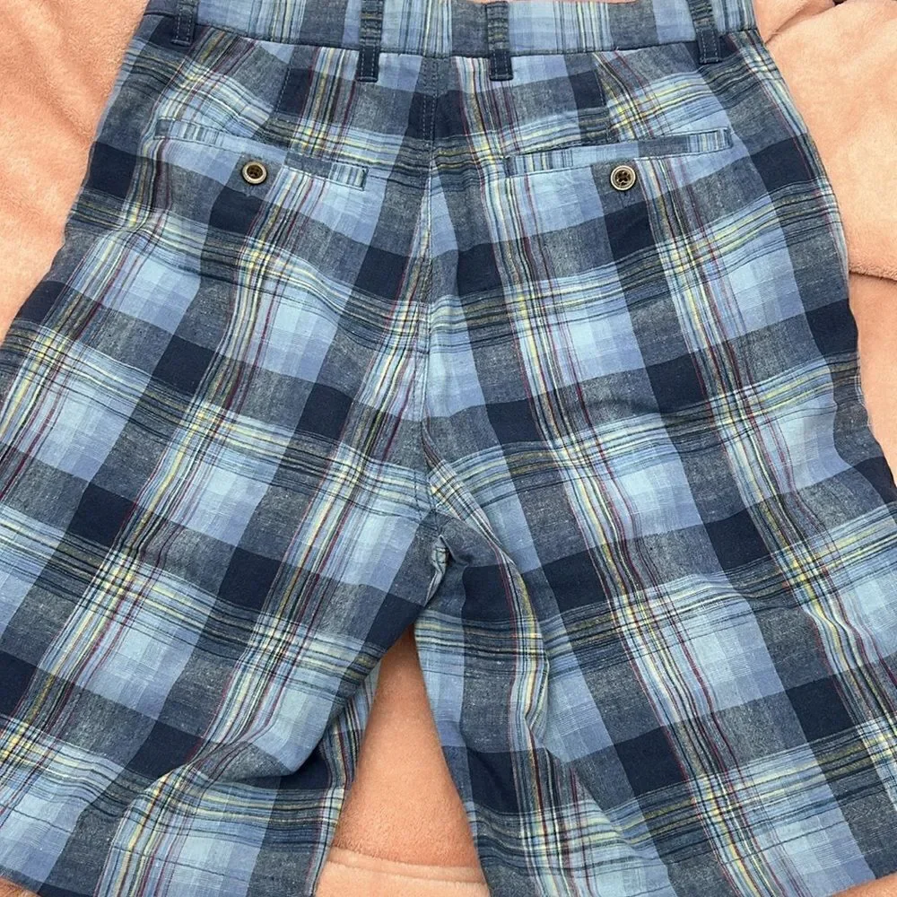 Caribbean large plaid flat front linen cotton shorts 32